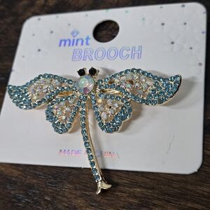 Light blue, Mint Colorful Crystal Dragonfly Brooch